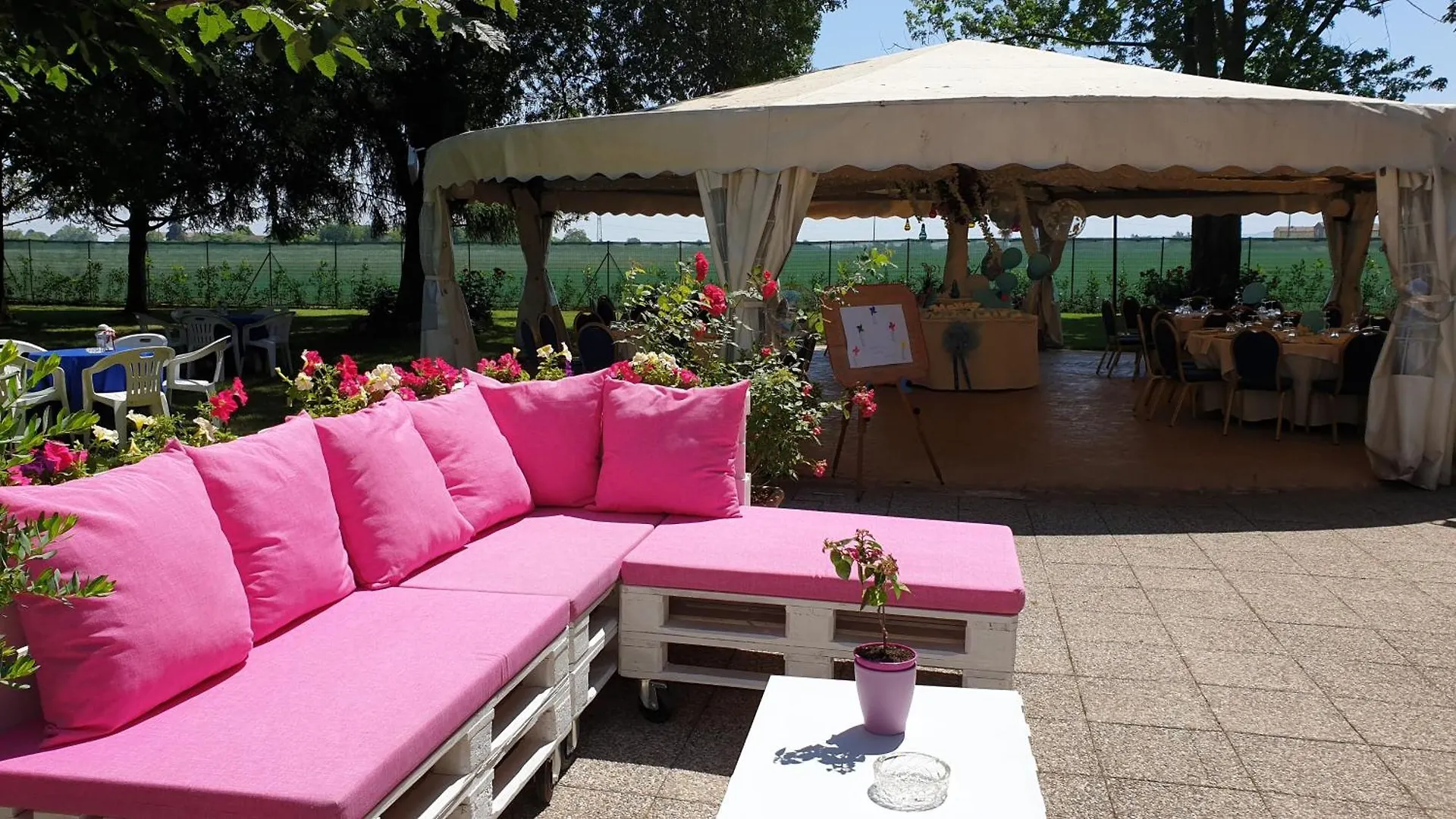 Hotel Ai Tigli Langhirano 3*,  Italy